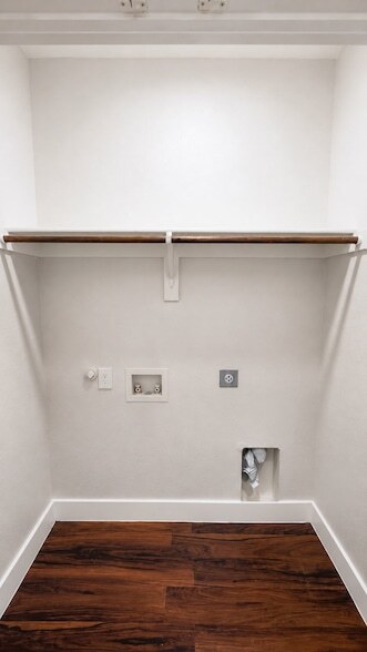 Building Photo - 5691 Orchard Pkwy