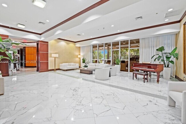 Building Photo - 16699 Collins Ave