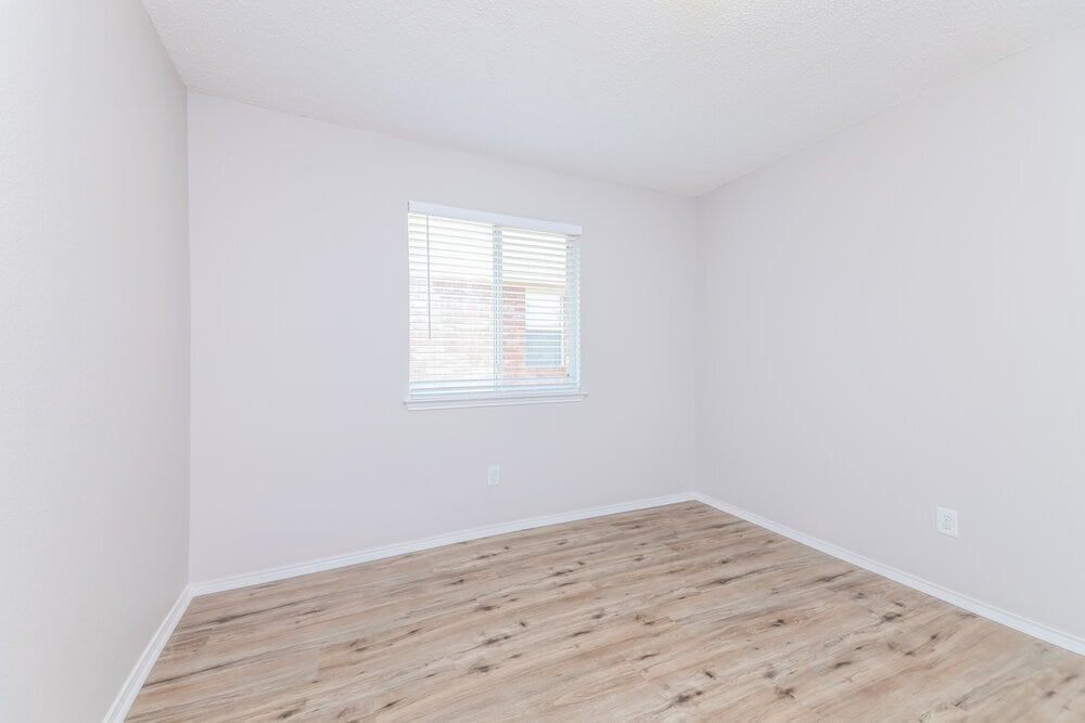 Building Photo - 1537 Warrington Way