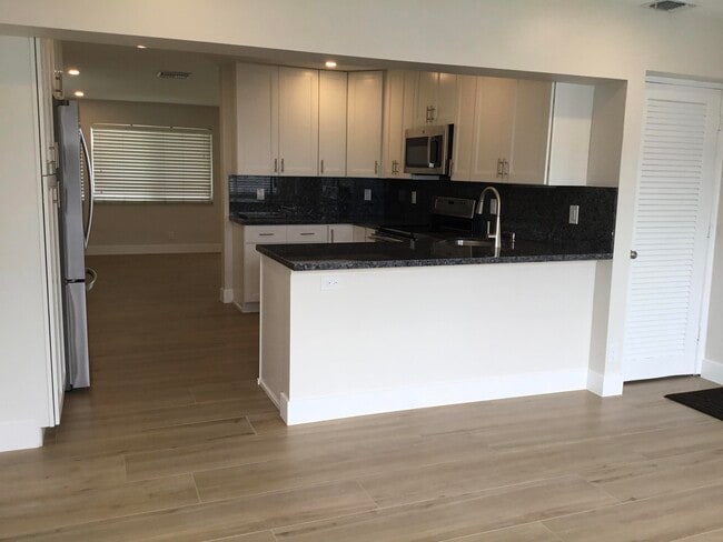 Building Photo - 2622 NW 54th St