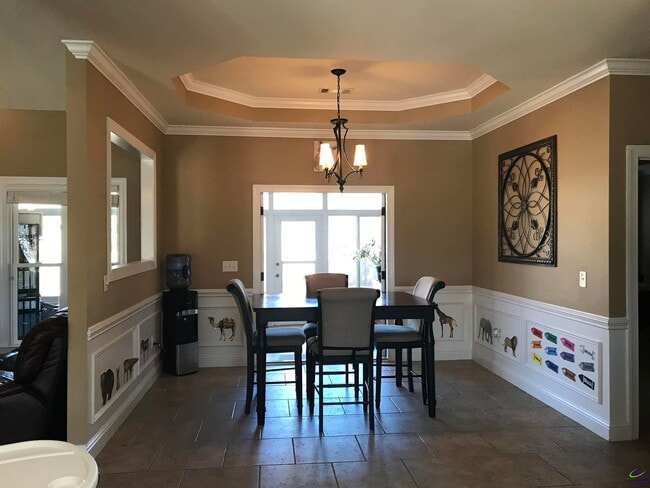 Building Photo - 104 Montview Way