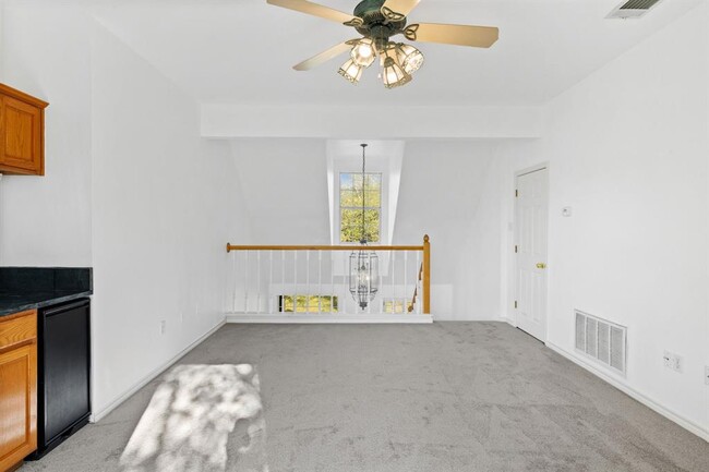 Building Photo - 500 Errol Dr