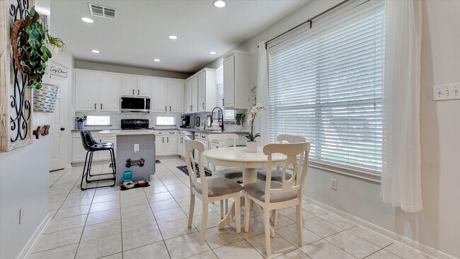 Building Photo - 20703 Emerald Spruce Ct