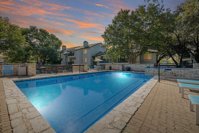 Building Photo - z - Historical - The Morgan