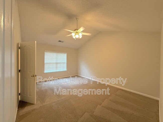 Building Photo - 12334 Heritage Hills Ln