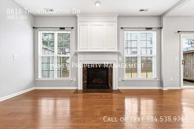 Building Photo - 8616 Thunderwood Dr