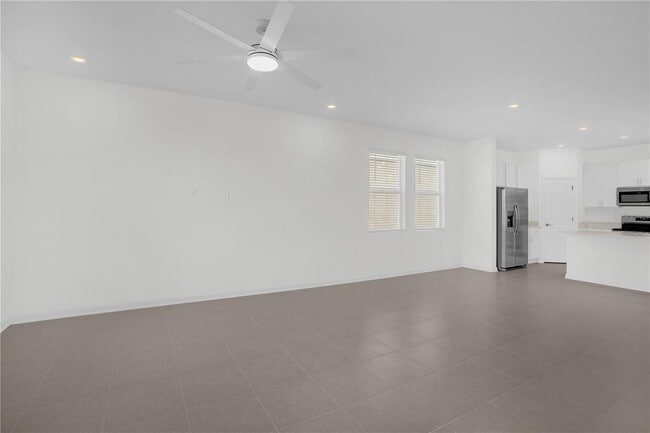 Building Photo - 2533 Rider Rain Ln