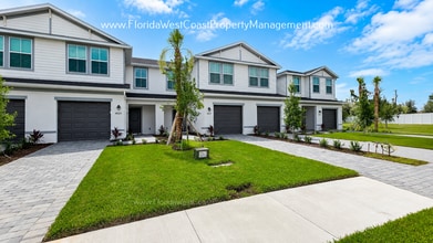 Building Photo - 14527 Lilac Sky Ter