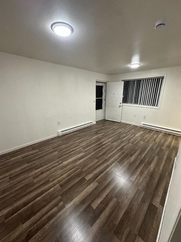 Building Photo - 411 McGuigan Pl