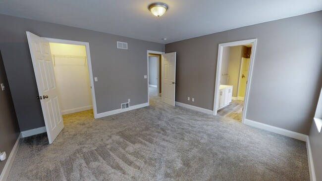 Building Photo - Recently Renovated Single Family Home for ...