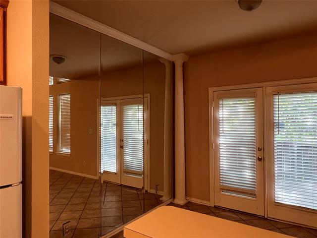 Building Photo - 9929 Dryden Ln