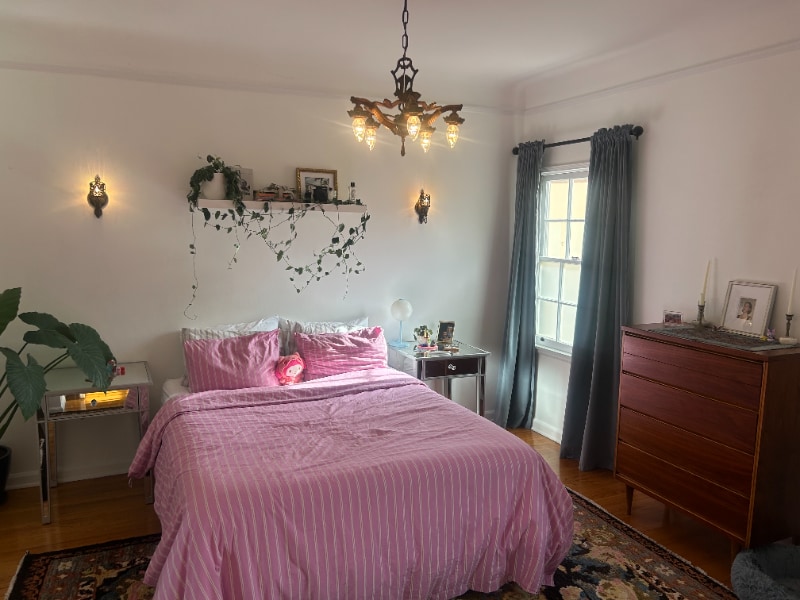 Building Photo - 1016 Masselin Ave