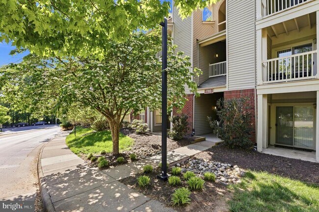 Building Photo - 1783 Jonathan Way