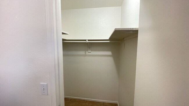 Building Photo - Cozy 3 bedroom home in Surprise!
