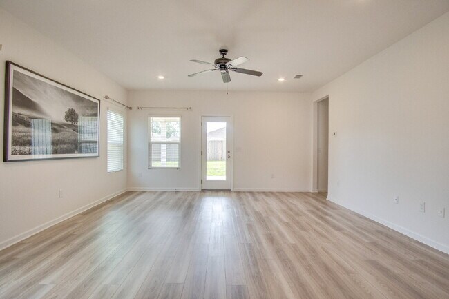 Building Photo - 3BR/2BA Home Near Navy Federal Featuring Quartz Counters, 2-Car Garage & Internet Included