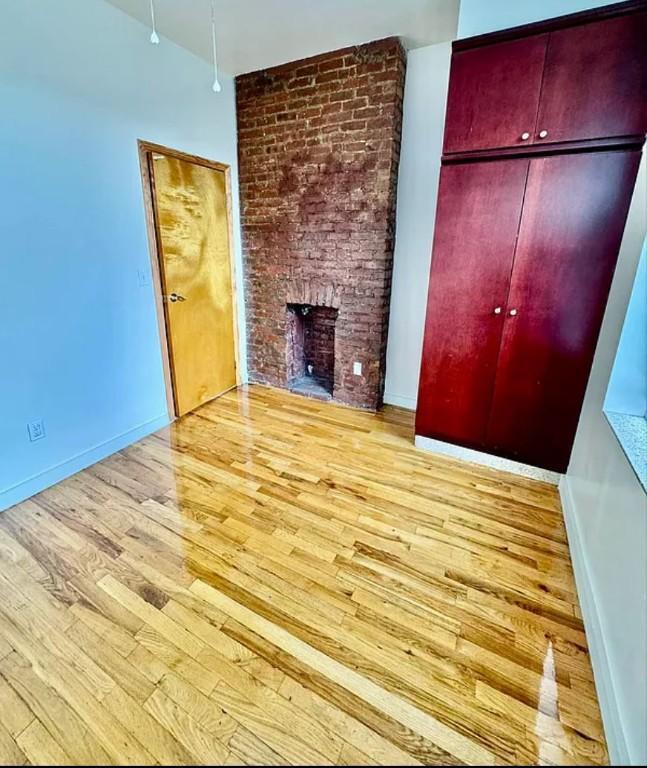 Building Photo - 3 bedroom in Brooklyn NY 11220