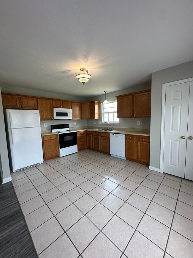 Building Photo - 3 Bedroom House in West Lafayette