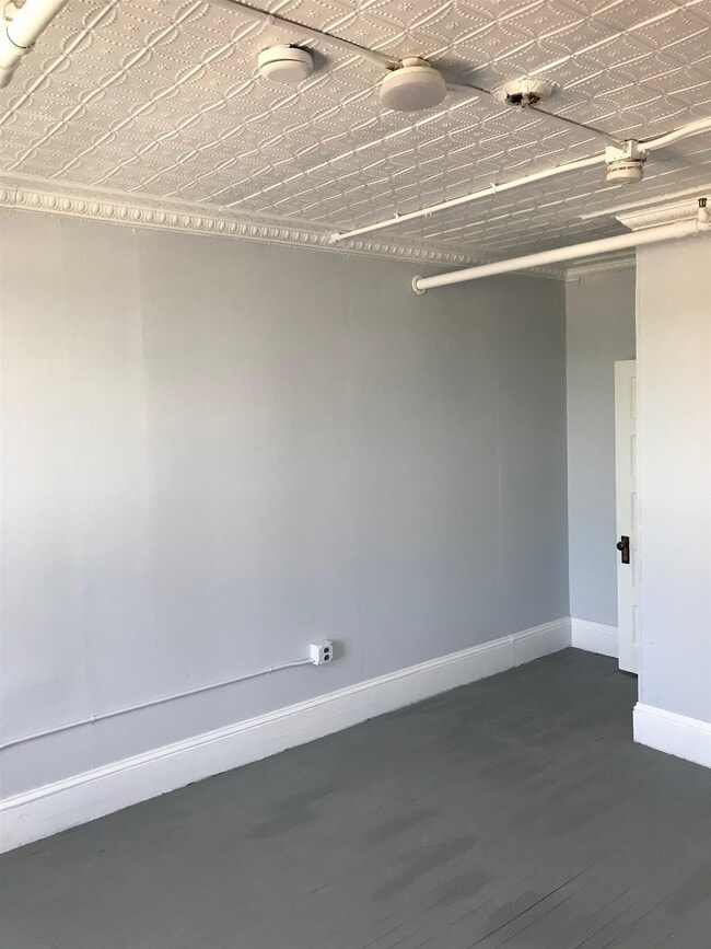 Building Photo - 41-43-43 Central St