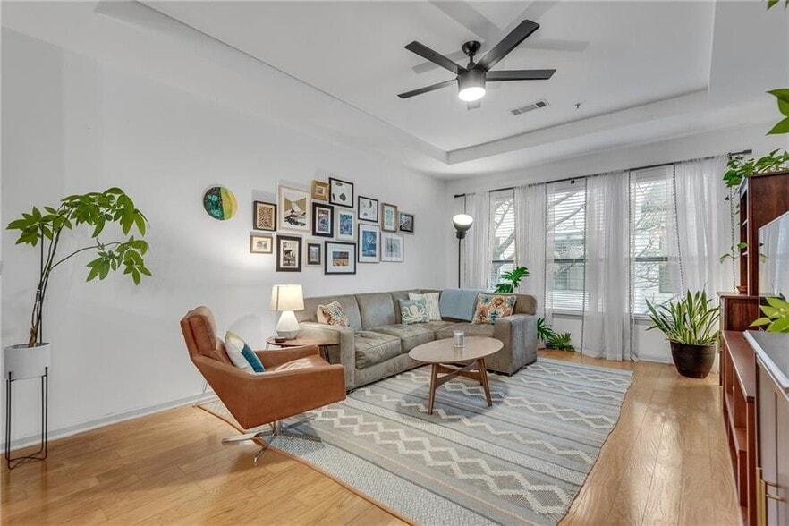 Building Photo - 821 Ralph McGill Blvd NE