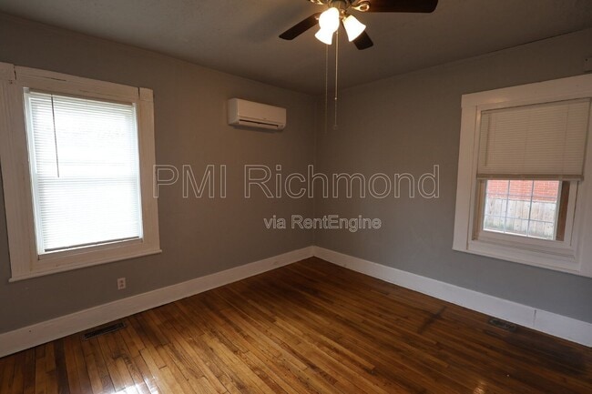 Building Photo - 104 Lee Ave