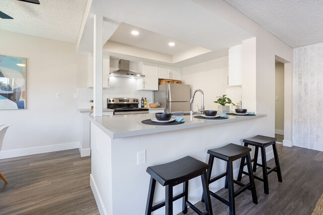 Interior Photo - Coronado House