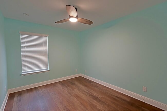 Building Photo - 8882 White Ibis Way