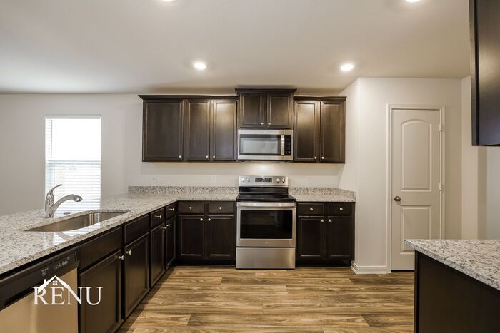 Building Photo - 10934 Chatham Ct