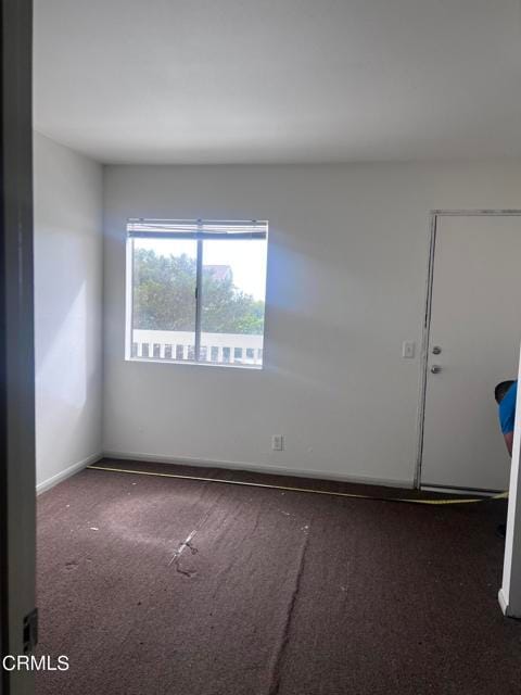 Building Photo - 233 S Ventura Rd