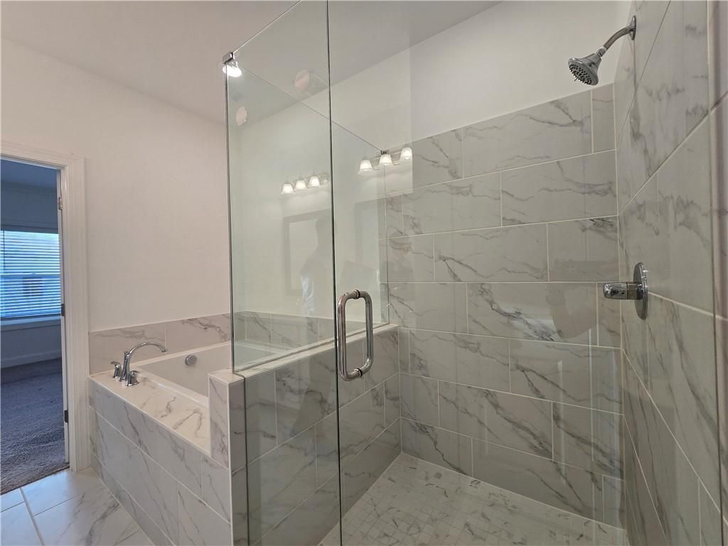 Building Photo - 1701 Wellborn Walk