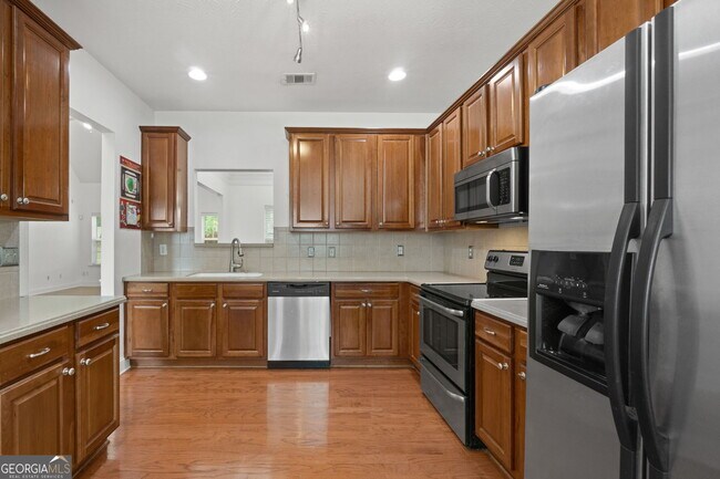 Building Photo - 125 Highgrove Pl