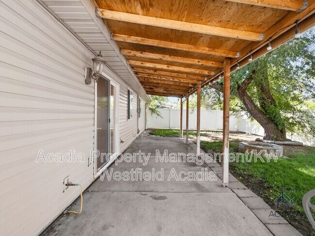 Building Photo - 1659 Kylee Ln