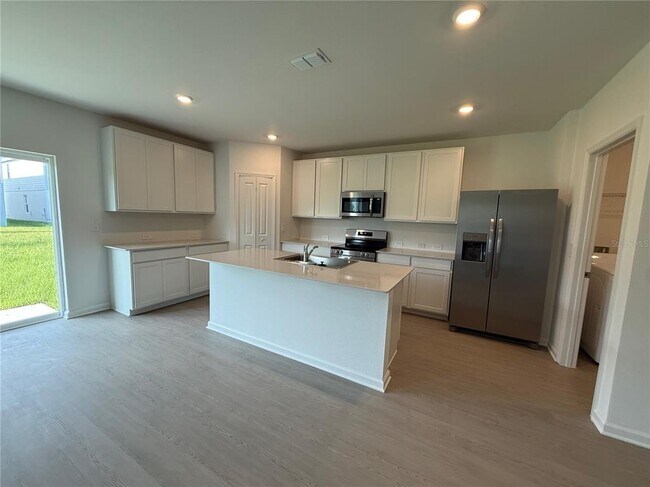 Building Photo - 6224 Botticella Blvd