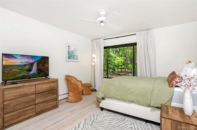 Building Photo - 24 N Quarter Rd