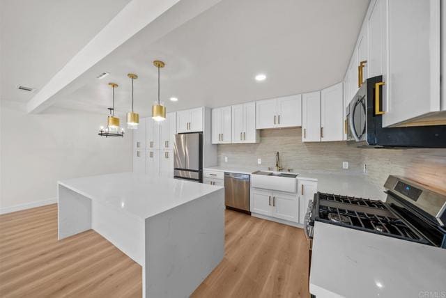 Building Photo - 2333 Ridge View Dr