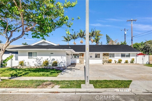 Building Photo - 2751 San Carlos Ln