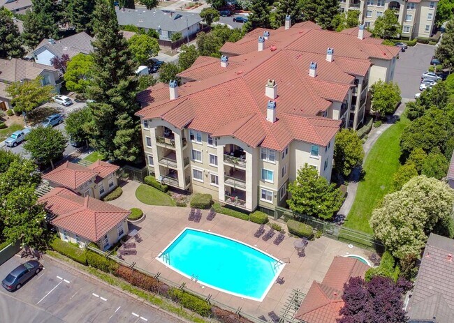 Building Photo - 38740 Tyson Ln