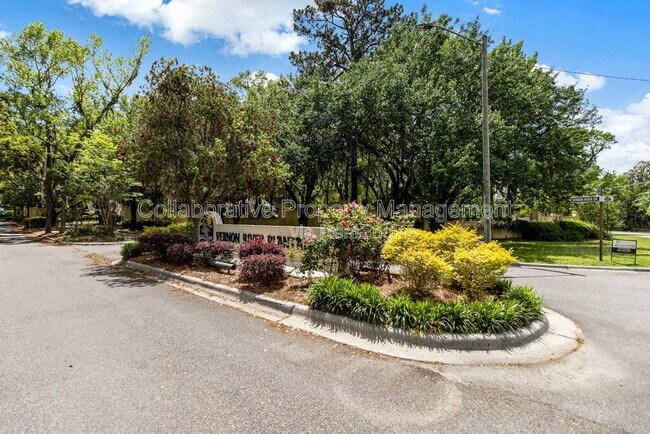 Building Photo - 66 Brown Pelican Dr