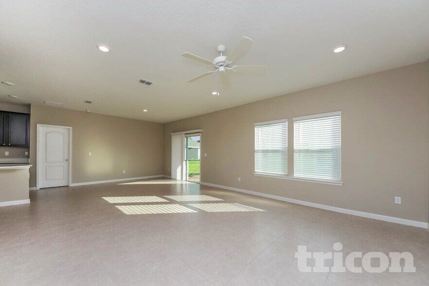 Building Photo - 10252 Powell Creek Ct
