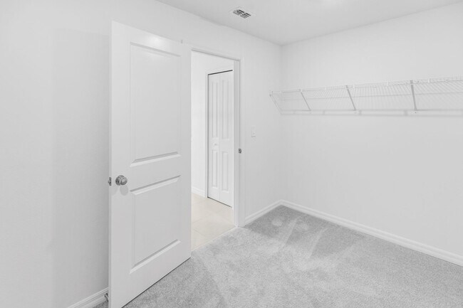 Building Photo - 2167 Lone Oak Ln