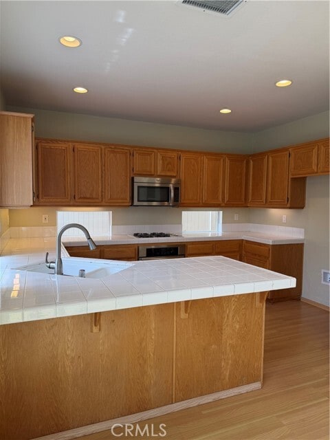 Building Photo - 28 Colony Way