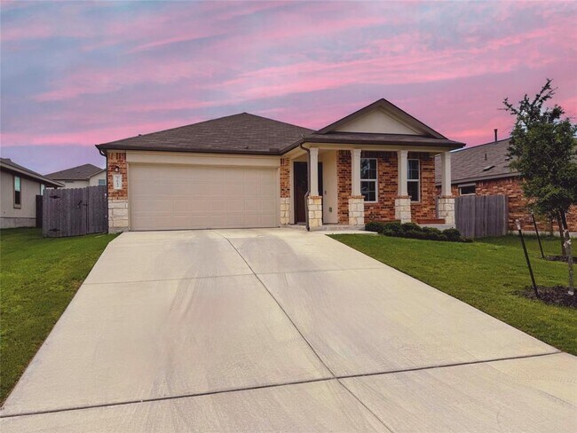 Primary Photo - 5612 Bellissima Way