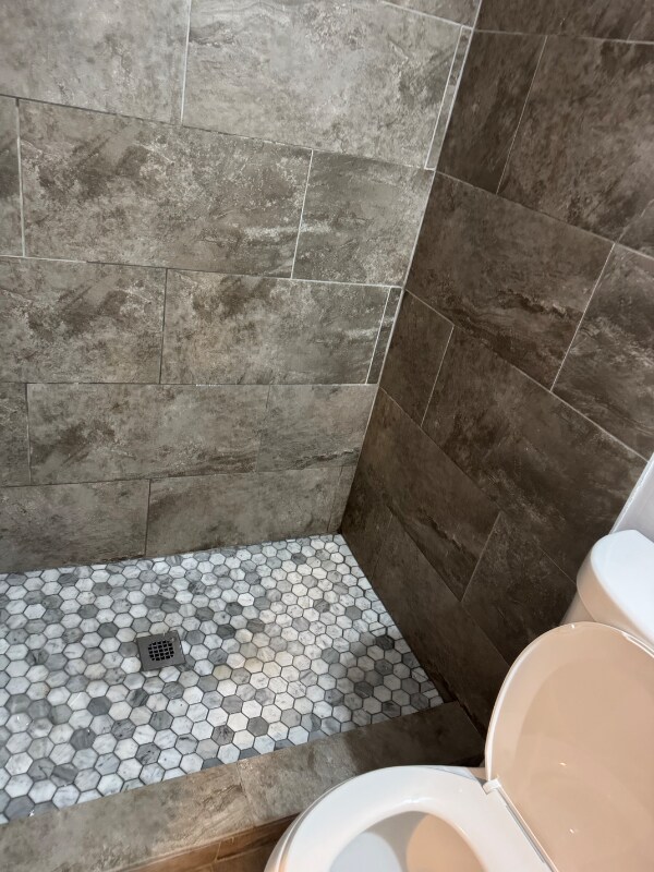 Building Photo - 24 N Bernice Ave