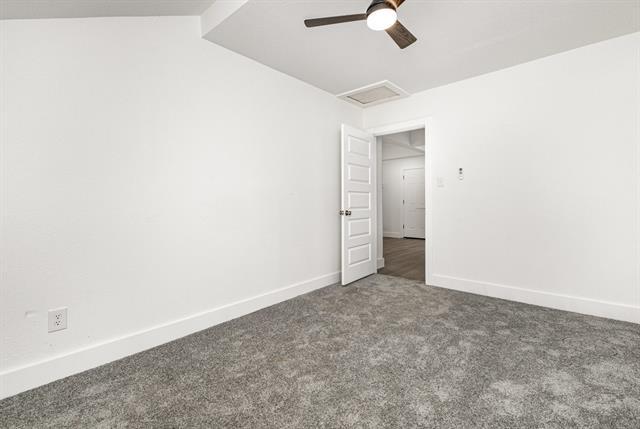 Building Photo - 1527 Columbia Ave