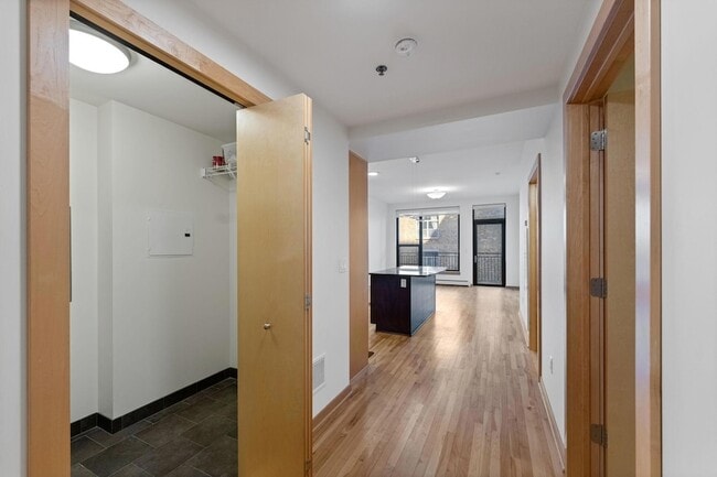 Building Photo - 740 Portland Ave