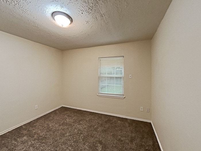 Building Photo - 942 Somercotes Ln