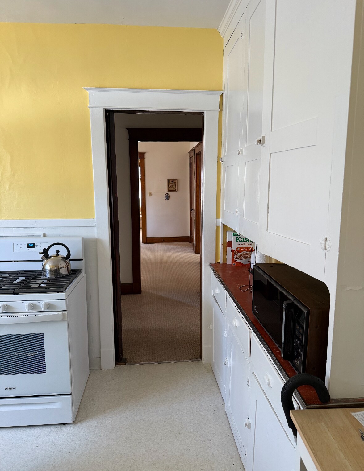 Building Photo - 40 Bennett Ave