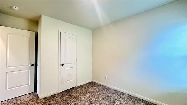Building Photo - 3018 Hereford Dr