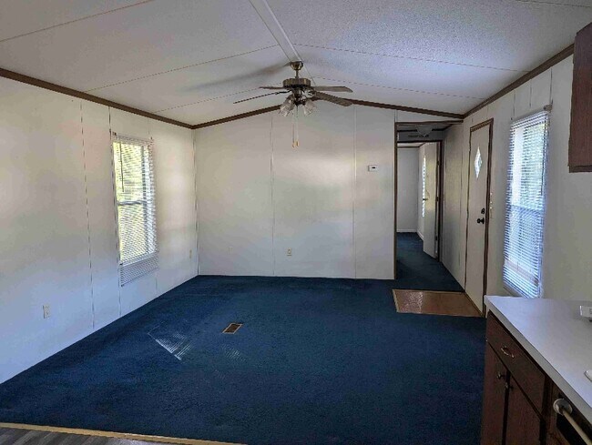 Building Photo - 1737 River Ridge Rd