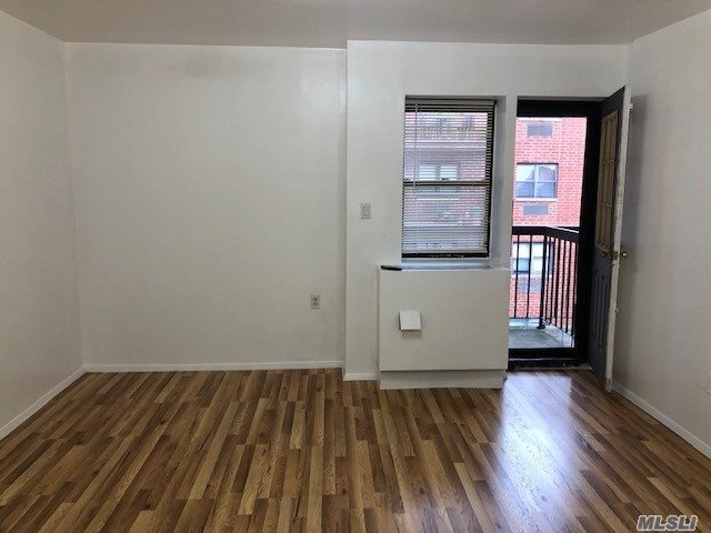 Building Photo - 87-30 62nd Ave