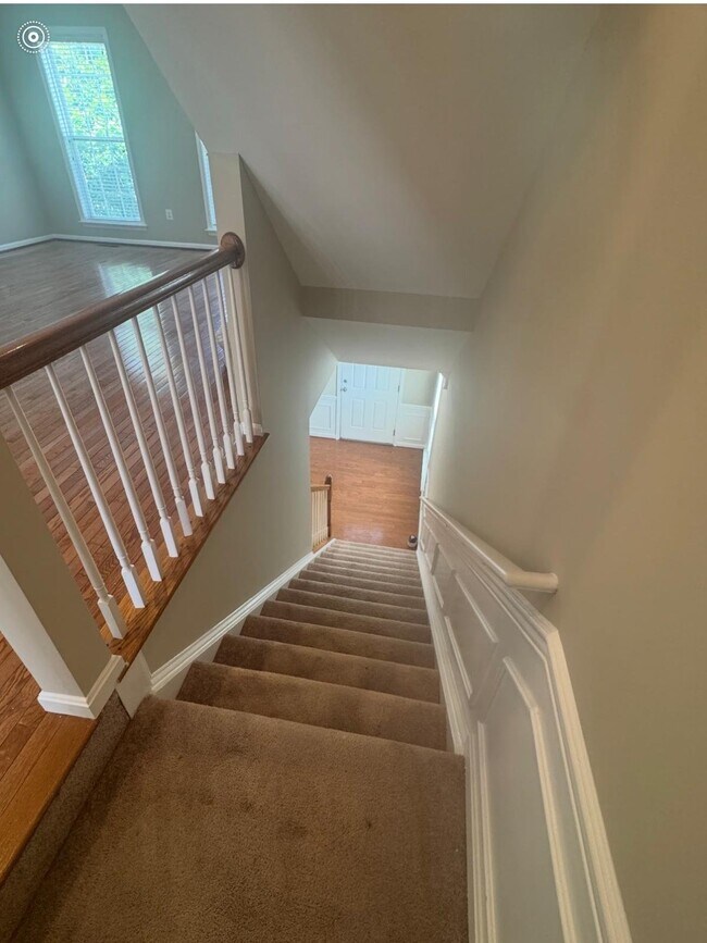 Building Photo - 11500 Sutherland Hill Way